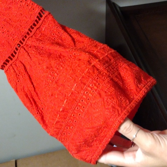 Gap red top - Picture 5 of 7